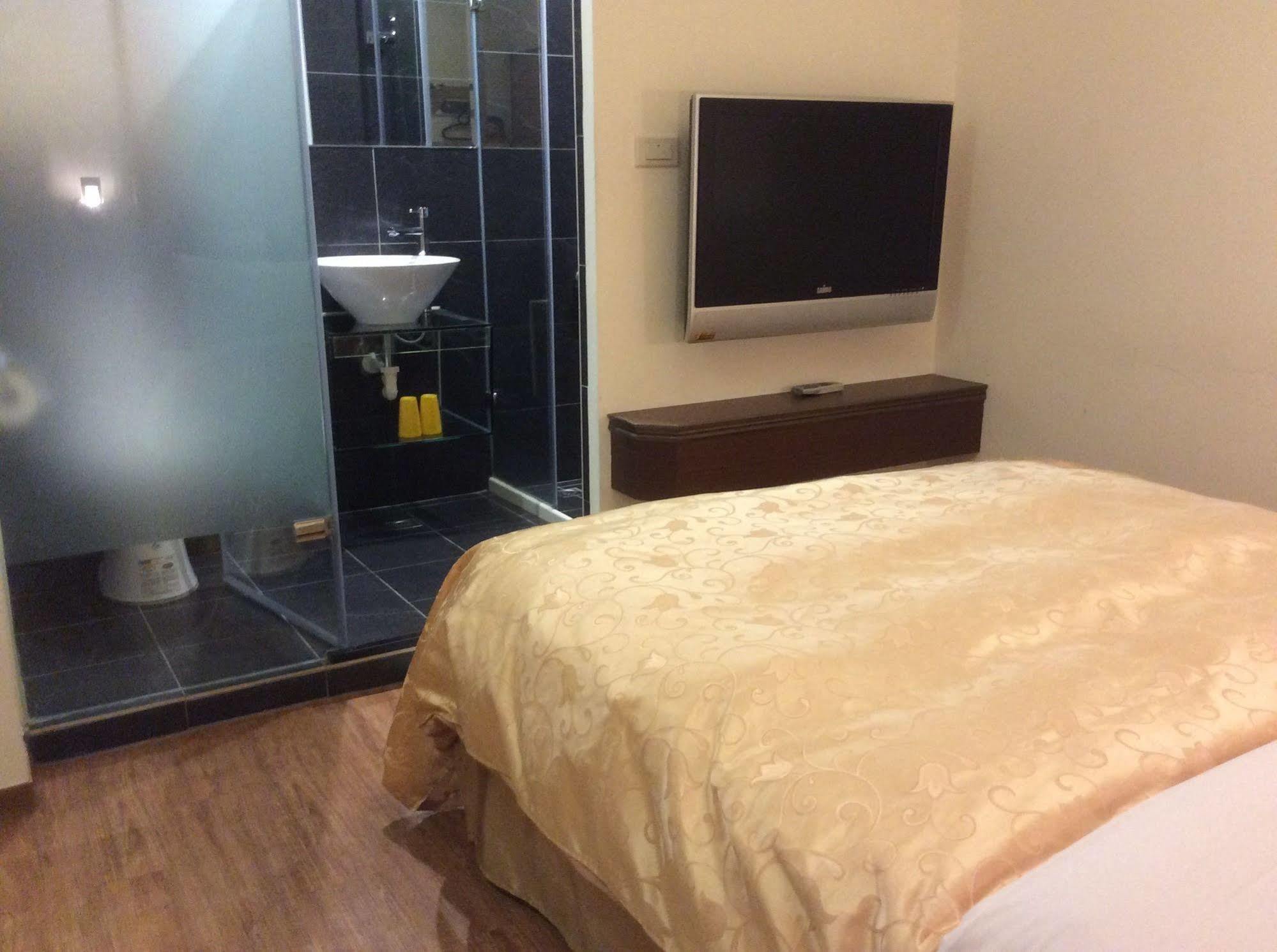 紫園旅社purple Garden Hotel Taipei Bagian luar foto